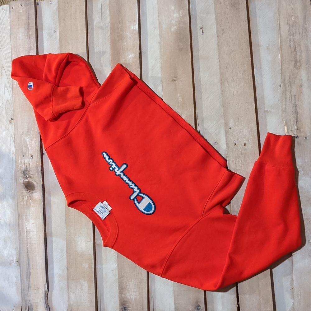 CHAMPION RED CROPPED SWEATSHIRT, THICK, SIZE SMALL